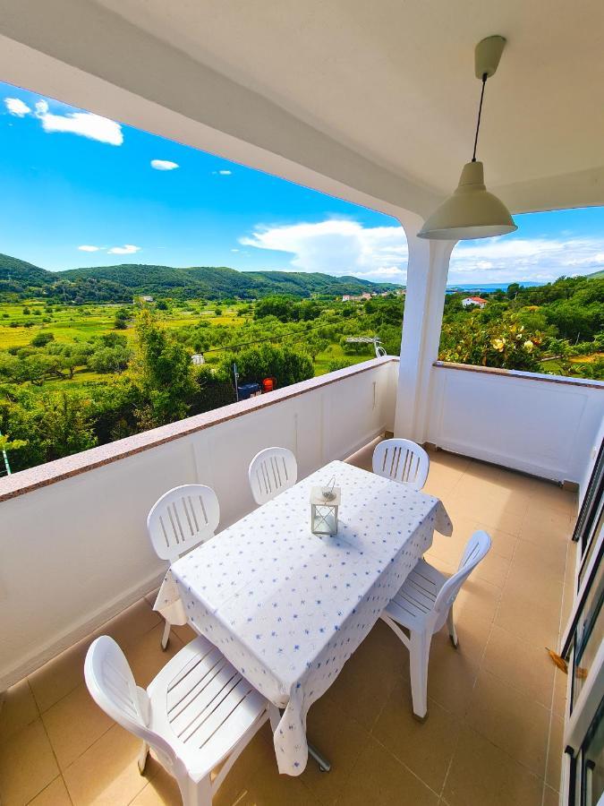 Apartment Gulic Супетарска-Драга Экстерьер фото