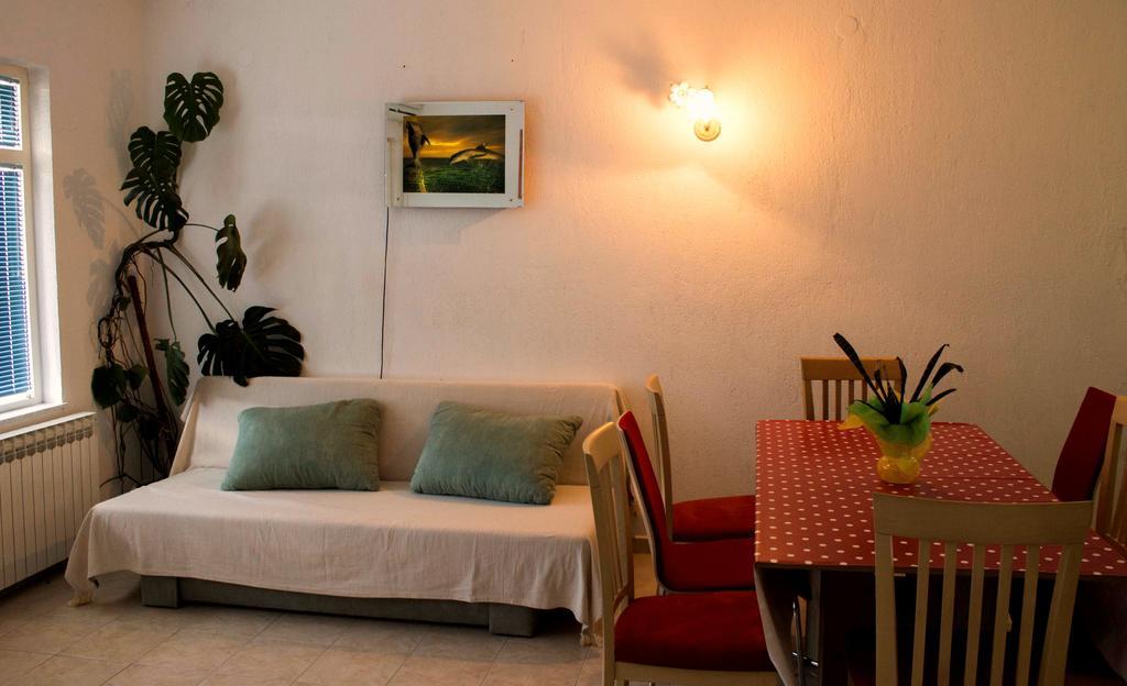 Apartment Gulic Супетарска-Драга Экстерьер фото
